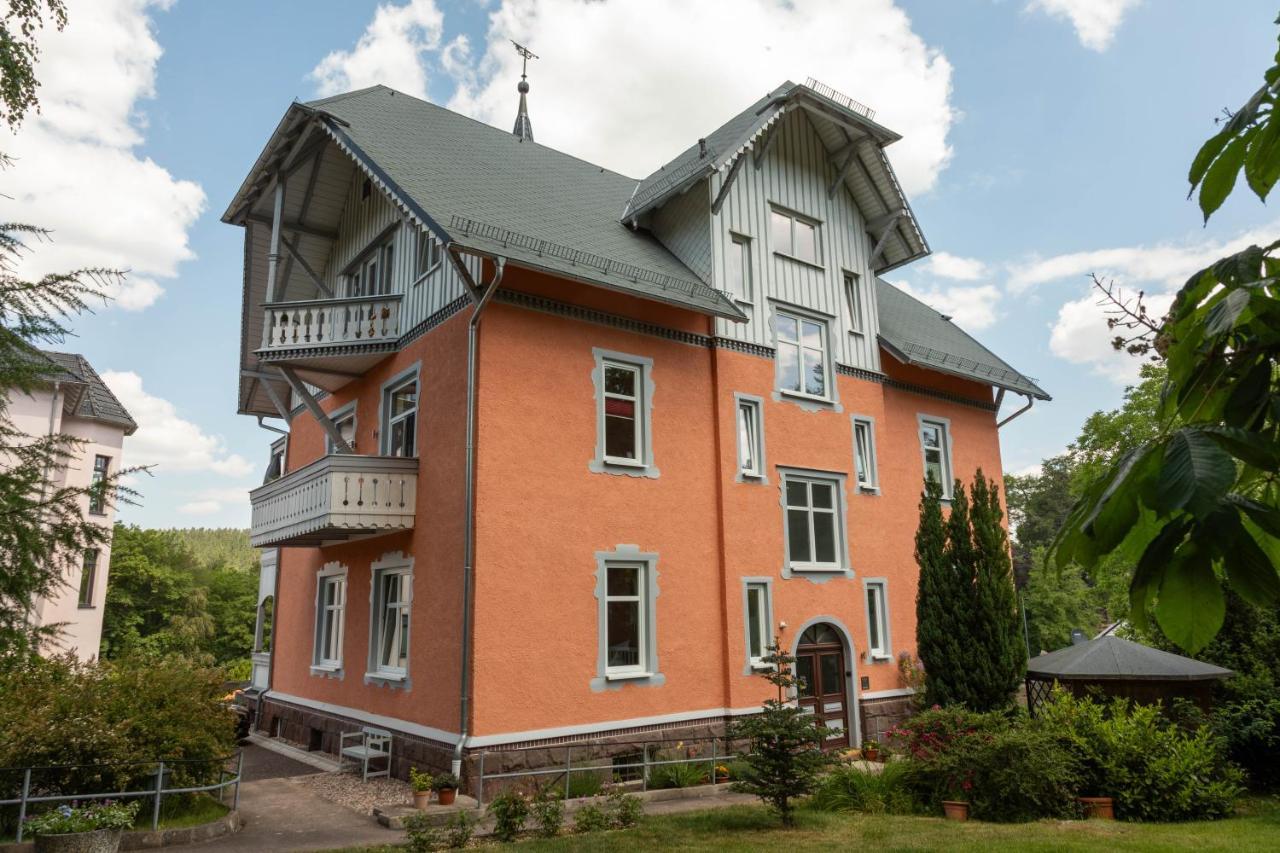 Moderne Ferienwohnung In Alter Villa Georgenthal  Exterior photo